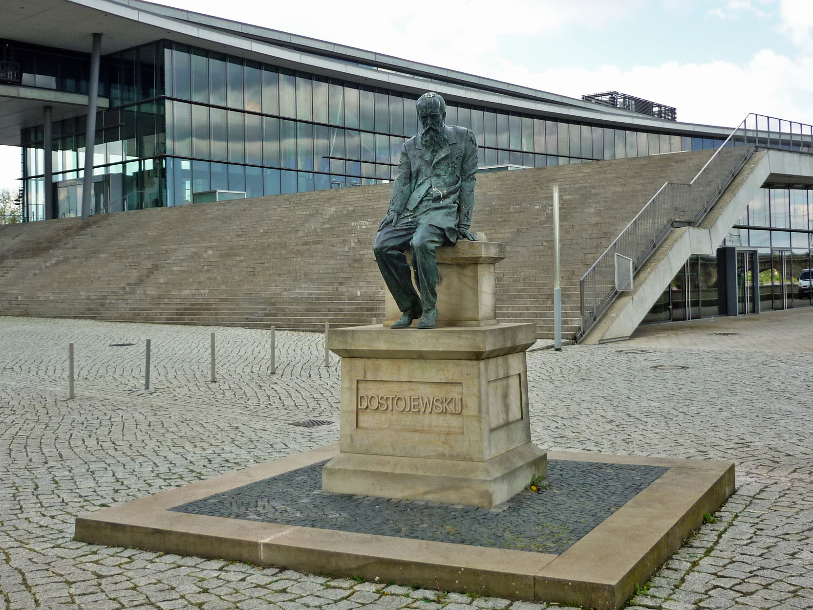 DostojewskijDenkmal Kulturportal Russland